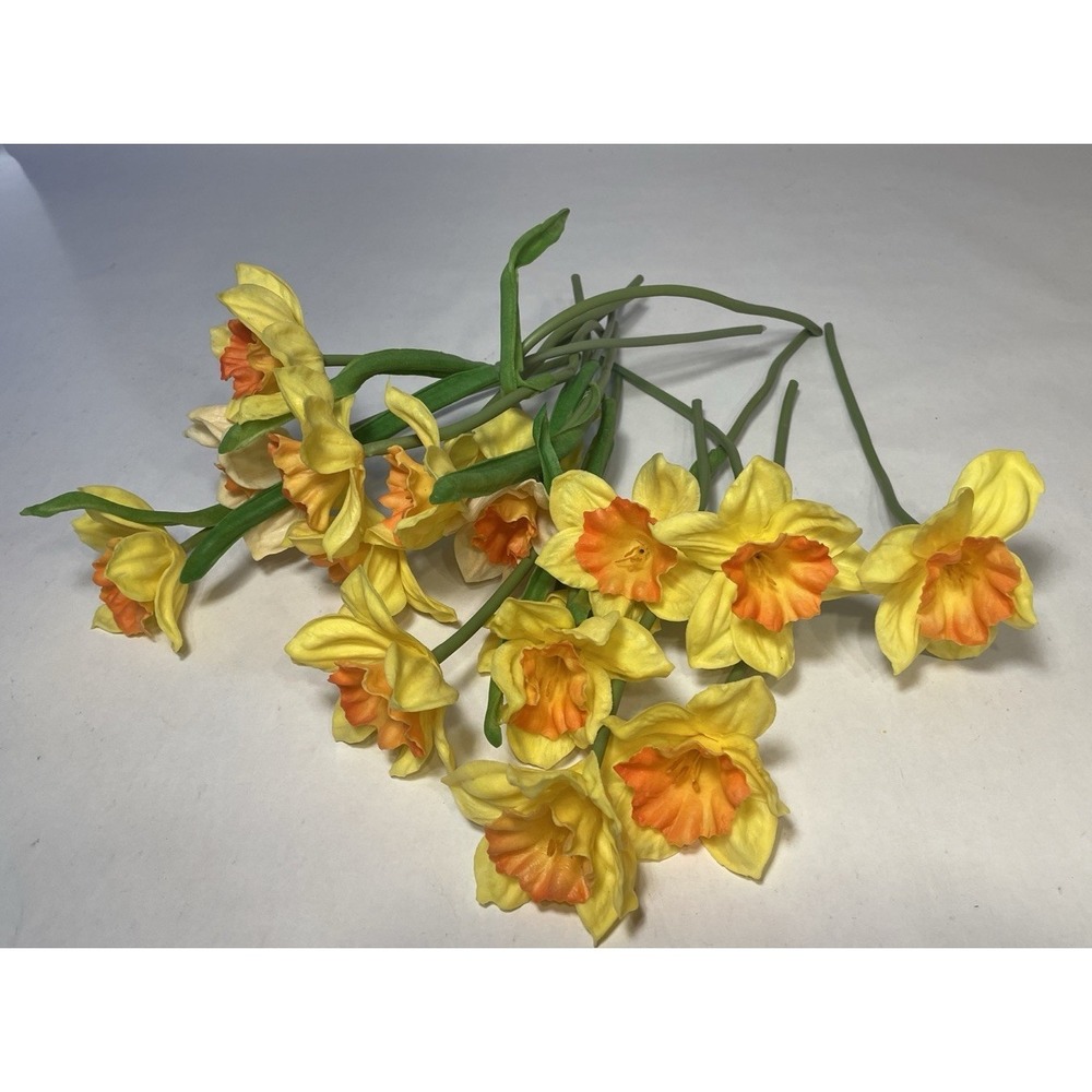 Yellow Artificial Daffodil Stems  (Set of 16 Single Stems 12" Long)